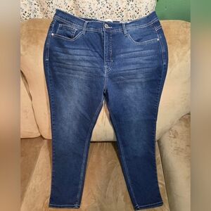 Angels Everluxe Classic Convertible Skinny Jeans Size 16/33 Dark Wash Stretch